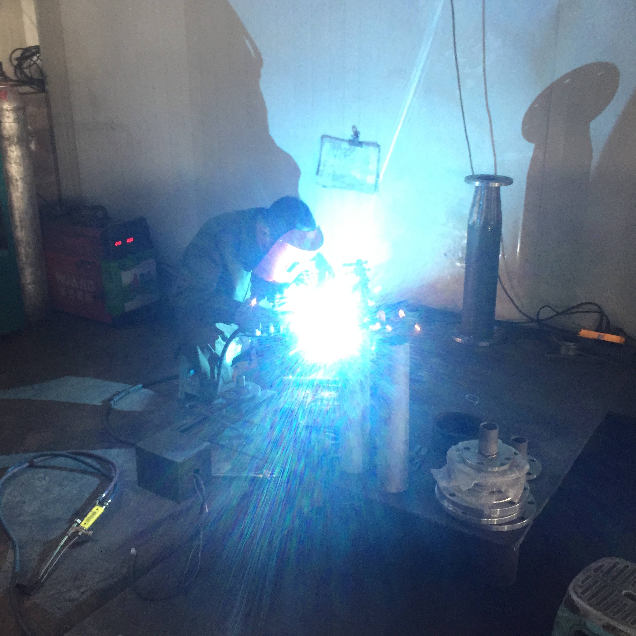 認真的氣力輸送廠家工作人員 認真的氣力輸送廠家工作人員